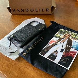 Bandolier NIB Iphone 11pro